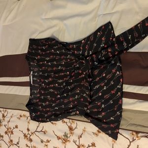 2/$10 New York & Company Dressy tank top